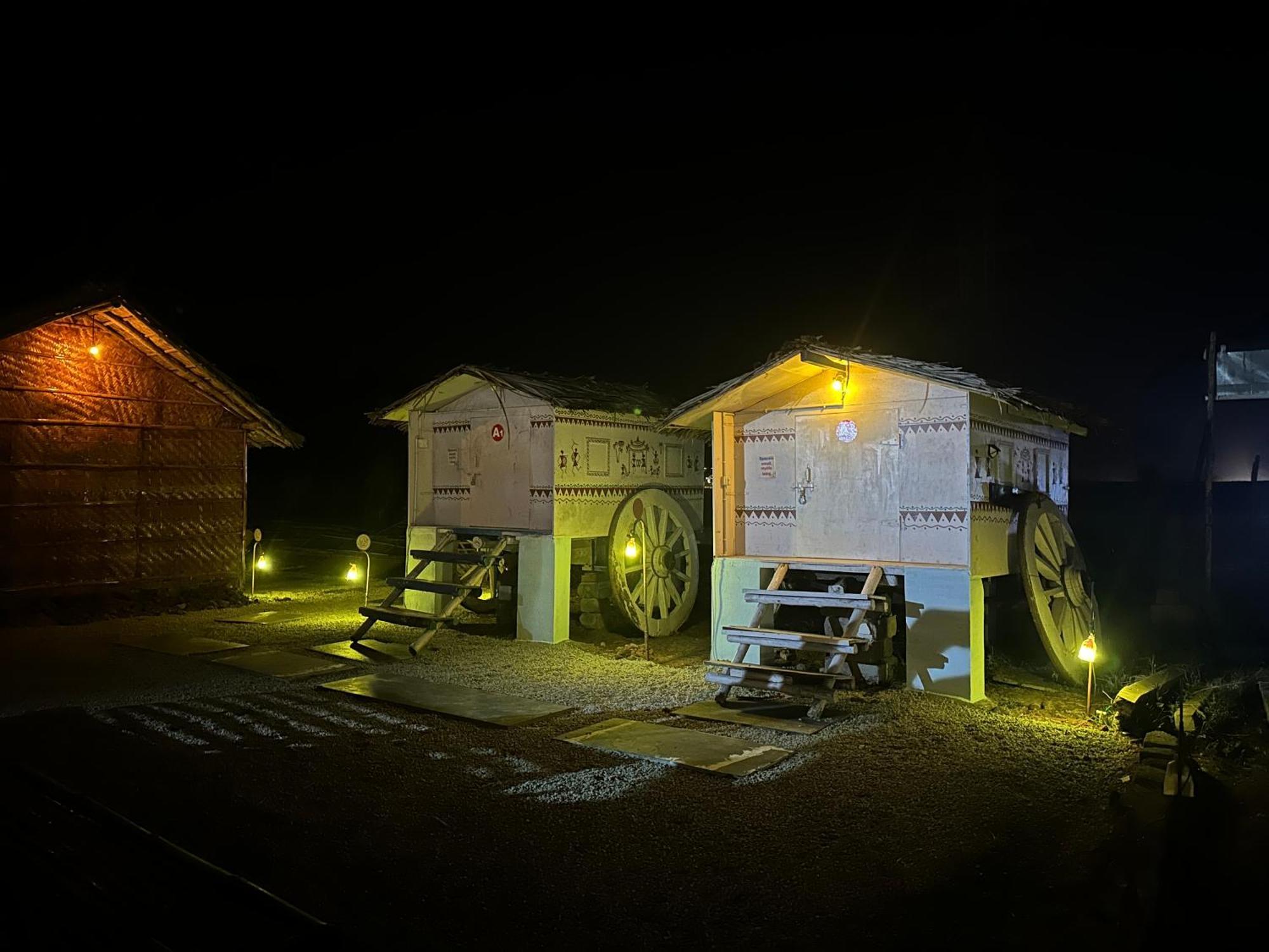 The Gravity Cafe -A Unit Of Staychillhampi Kültér fotó