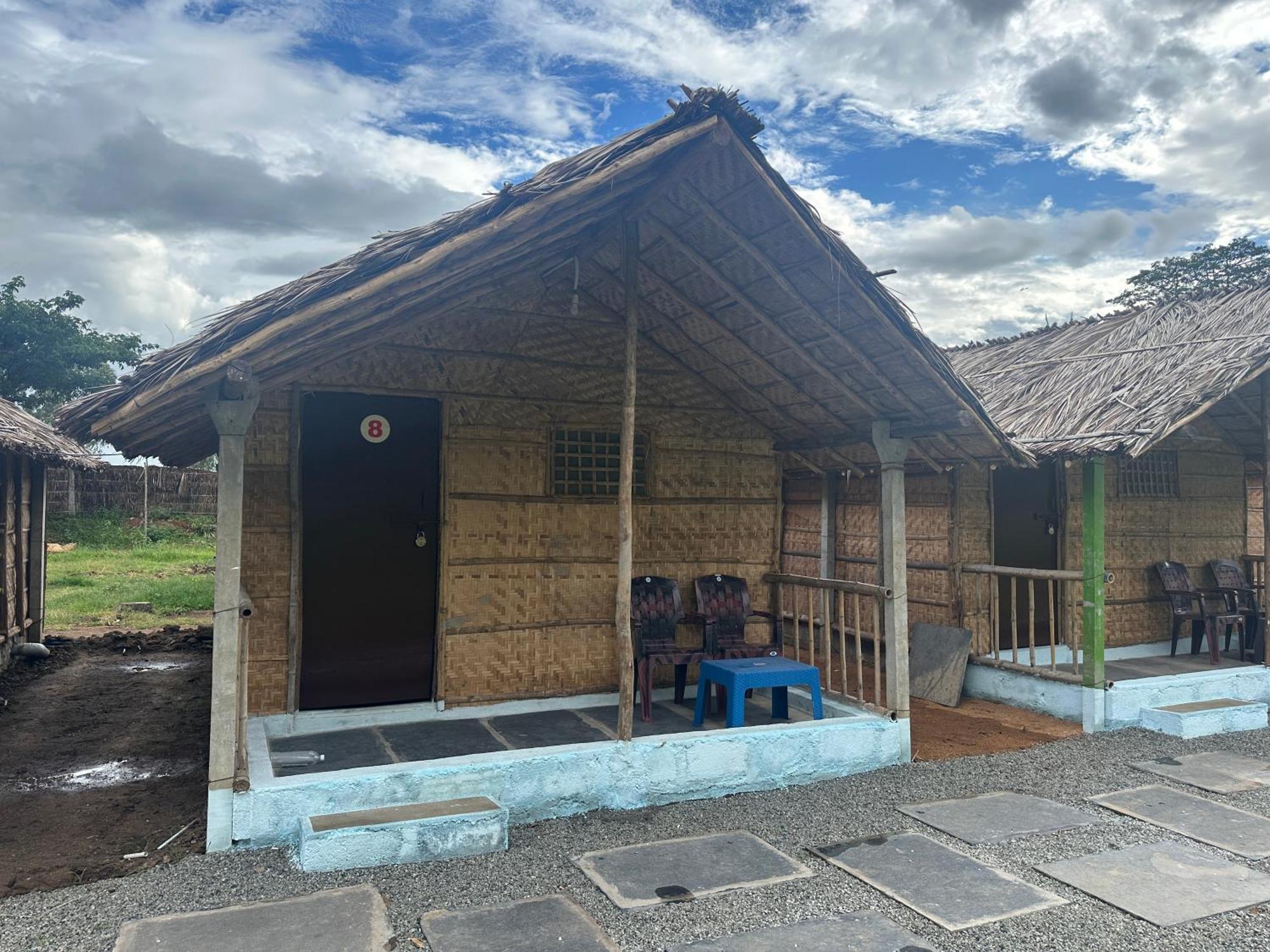 The Gravity Cafe -A Unit Of Staychillhampi Kültér fotó